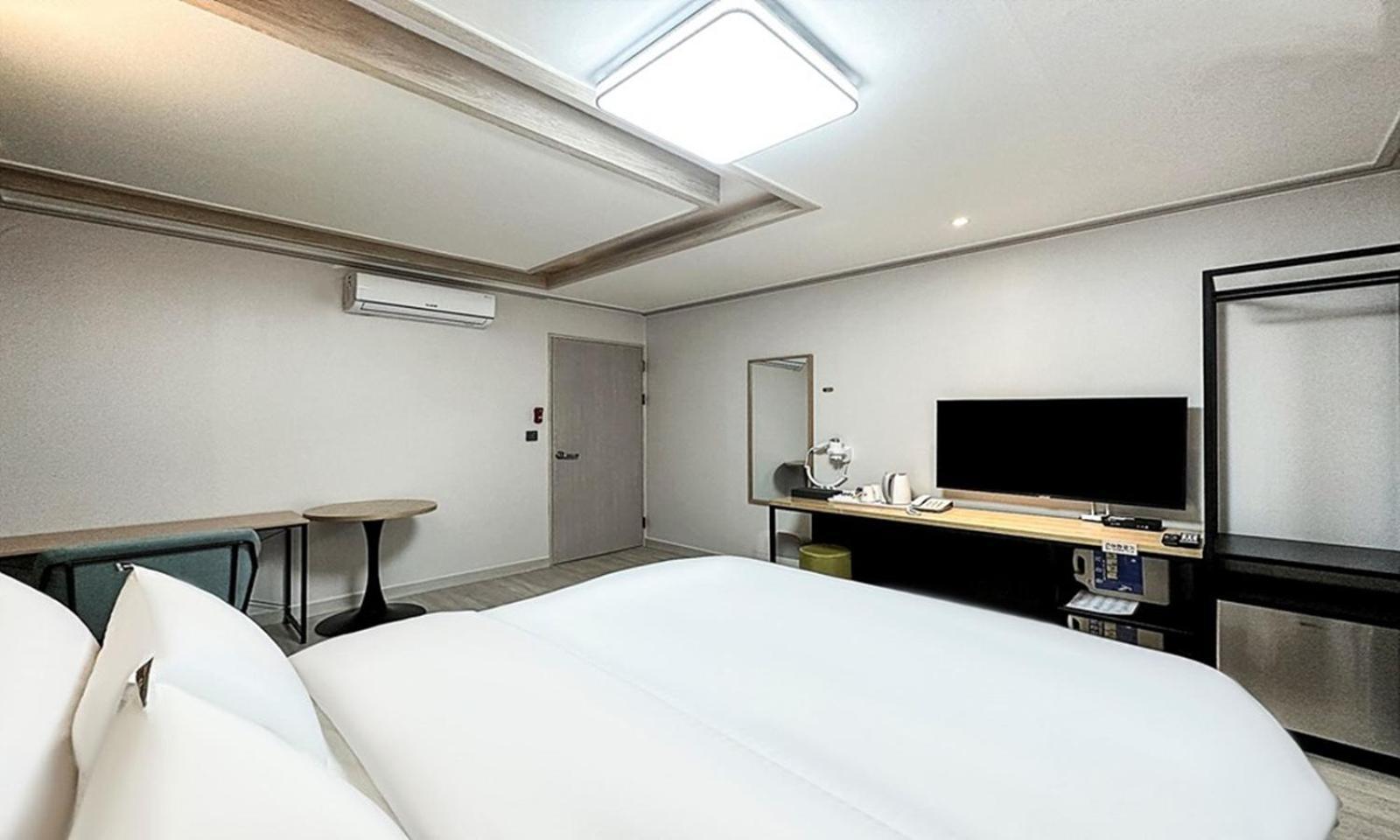 Gumi Time Hotel Extérieur photo