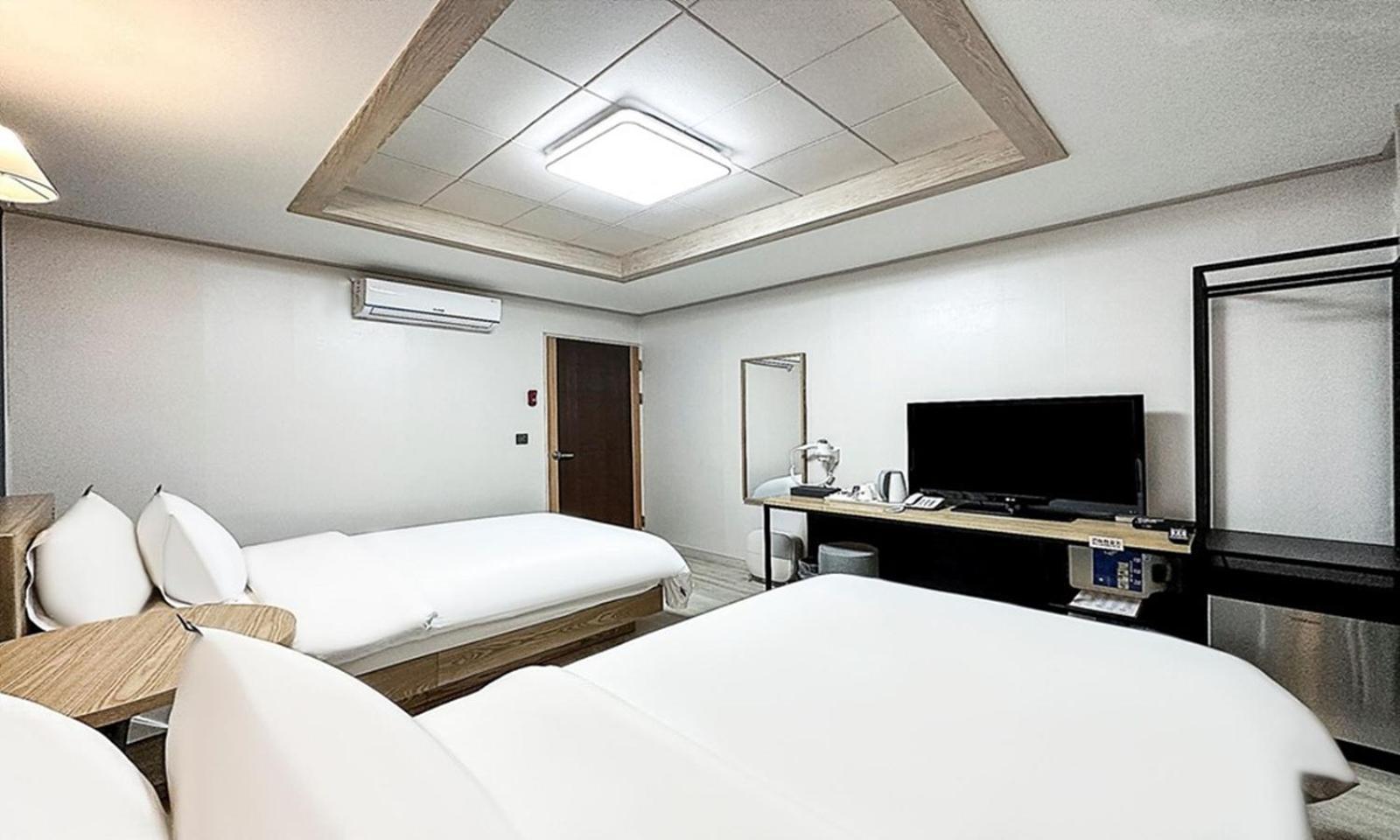 Gumi Time Hotel Extérieur photo
