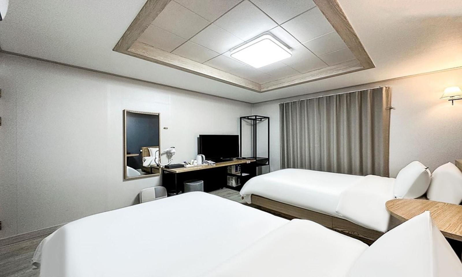 Gumi Time Hotel Extérieur photo