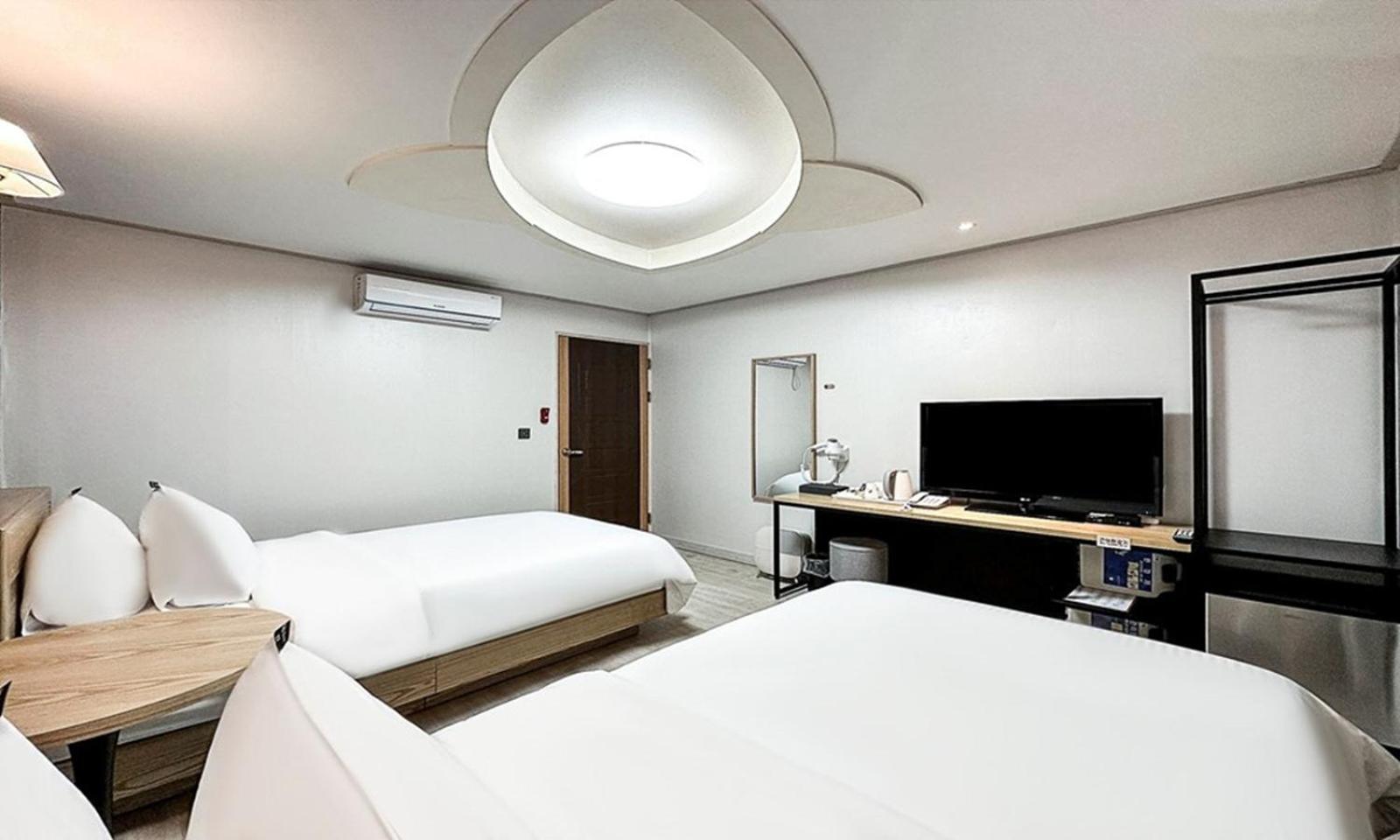Gumi Time Hotel Extérieur photo