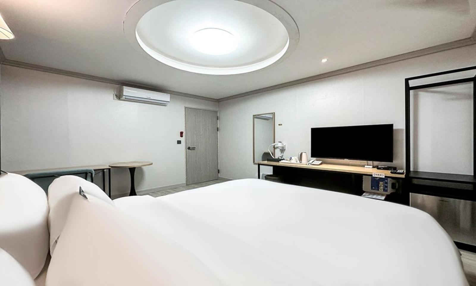 Gumi Time Hotel Extérieur photo